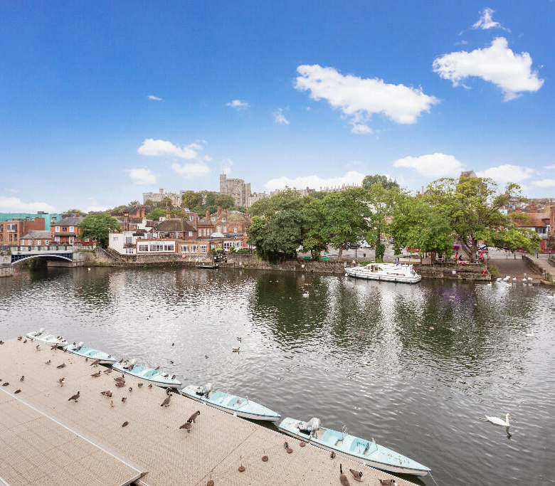 780