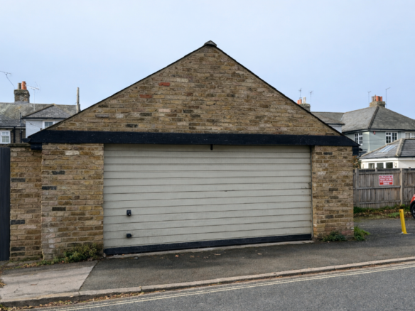 Brocas Street, Eton