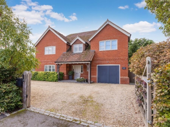 Foxhill, Meadow, Bix, Henley-on-Thames