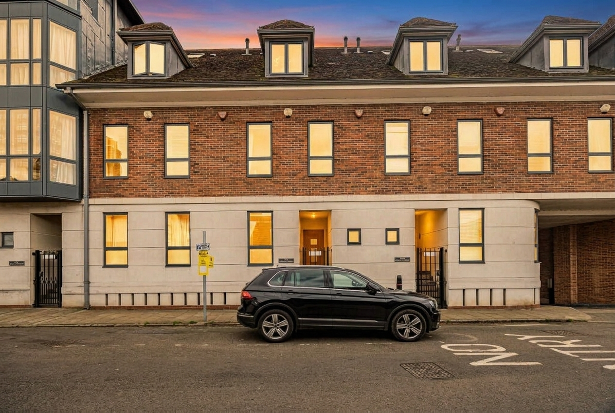 Brocas Street, Eton