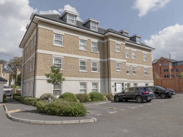 Trinity Court, Windsor